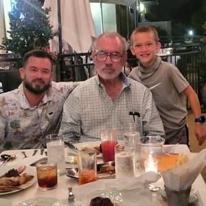 Meet your Posher, Brian